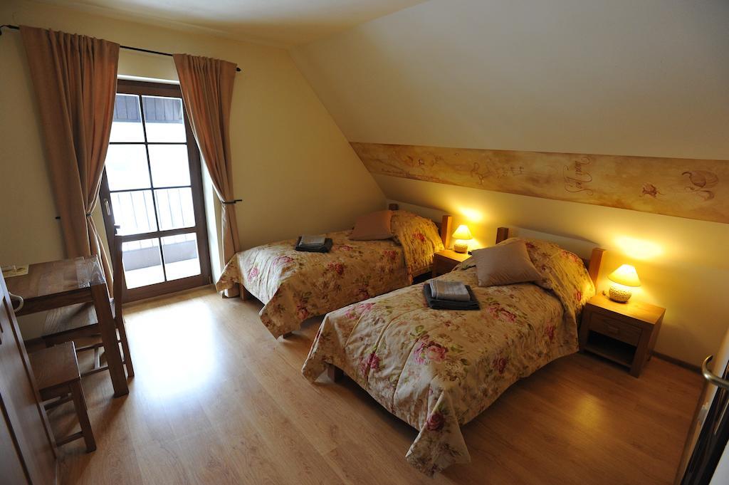 Quo Vadis Lounge Bed & Breakfast Kazimierz Dolny Bilik gambar
